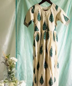 Manjal Couture Margazhi Moments Mahi Suit Set - Beige