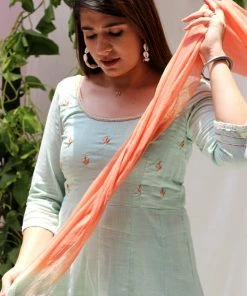 ANECDOTE Mind My Mint Breezy Summer