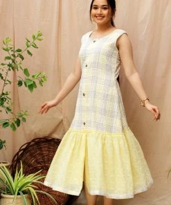 ANECDOTE Breezy Summer Charming Lemon