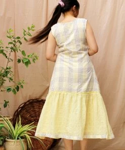 ANECDOTE Breezy Summer Charming Lemon