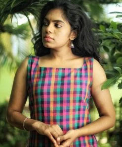 KUNDAVAI Varna Multicolour Checks Margazhi Moments 10 KUNDAVAI Varna Multicolour Checks Margazhi Moments