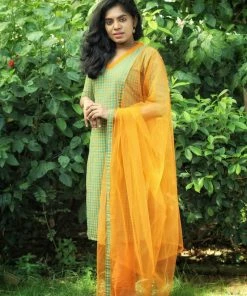 KUNDAVAI Iniya - Yellow & Blue Checks Margazhi Moments