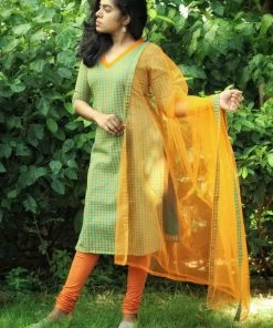 KUNDAVAI Iniya - Yellow & Blue Checks Margazhi Moments