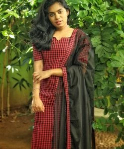 KUNDAVAI Iniya - Meroon & Black Checks