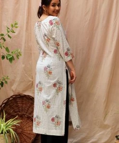 ANECDOTE Striped Maze