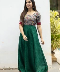 Ekanta Mythiri Green