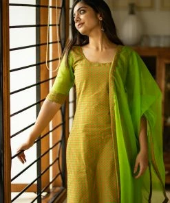 Ekanta Utharika Green And Orange Margazhi Moments