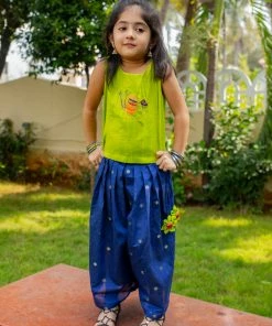 The Stitches Abhi Mini