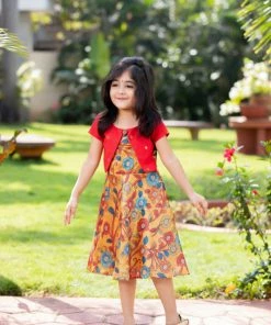 The Stitches Mayuri Red Mini