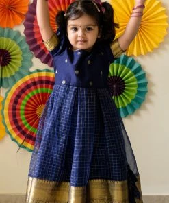 Ekanta Saatvika Navy Mini Mini Corner