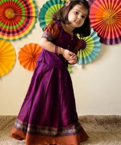 Ekanta Nilambari Magenta Mini