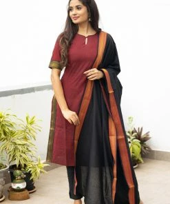 Ekanta Manjari Red (2pc Set)