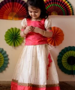 Ekanta Mini Corner Kayalvizhi Ivory And Orange Mini