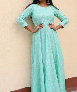 Label RishMaan Mint Mosaic Uptown Contemporary