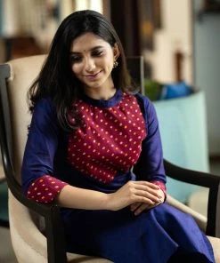 Ekanta Margazhi Moments Tara Blue