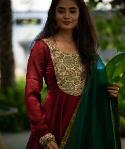 Ekanta Upasna Maroon Margazhi Moments