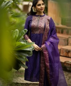 Ekanta Margazhi Moments Sangamithrai Violet