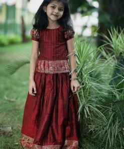 Ekanta Mini Corner Sangamithrai Maroon Mini