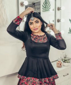 Label RishMaan Botanic Uptown Contemporary