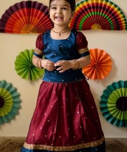 Ekanta Mini Corner Kayalvizhi Maroon And Blue Mini