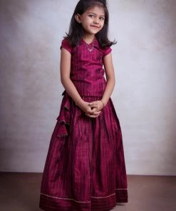 Ekanta Malika Magenta Mini Mini Corner