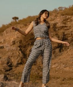 KUNDAVAI Ever Willow Jhansi - Grey Ikkat Co-Ord Set