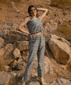 KUNDAVAI Ever Willow Jhansi - Grey Ikkat Co-Ord Set