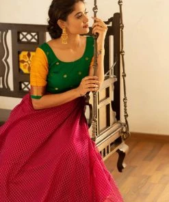 Ekanta Shambavi Magenta Margazhi Moments