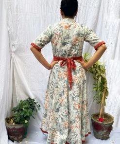 ANECDOTE Curly Willow Breezy Summer