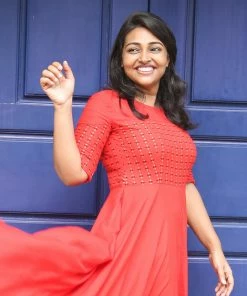 Magizham Orange Bird