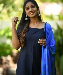 Ekanta Ivanka Green & Blue Margazhi Moments