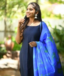 Ekanta Ivanka Green & Blue Margazhi Moments