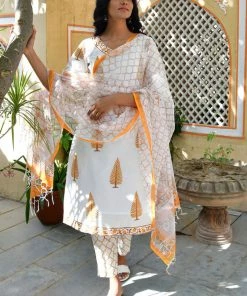 PRINTS VALLEY White Mughal Buta Jharonka Set Jaipur Tales