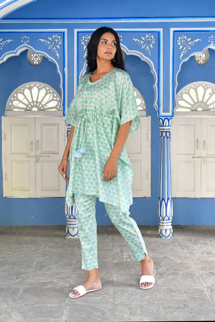 PRINTS VALLEY Jaipur Tales Pastel Blue Triangle Kaftan Set 1 PRINTS VALLEY Jaipur Tales Pastel Blue Triangle Kaftan Set