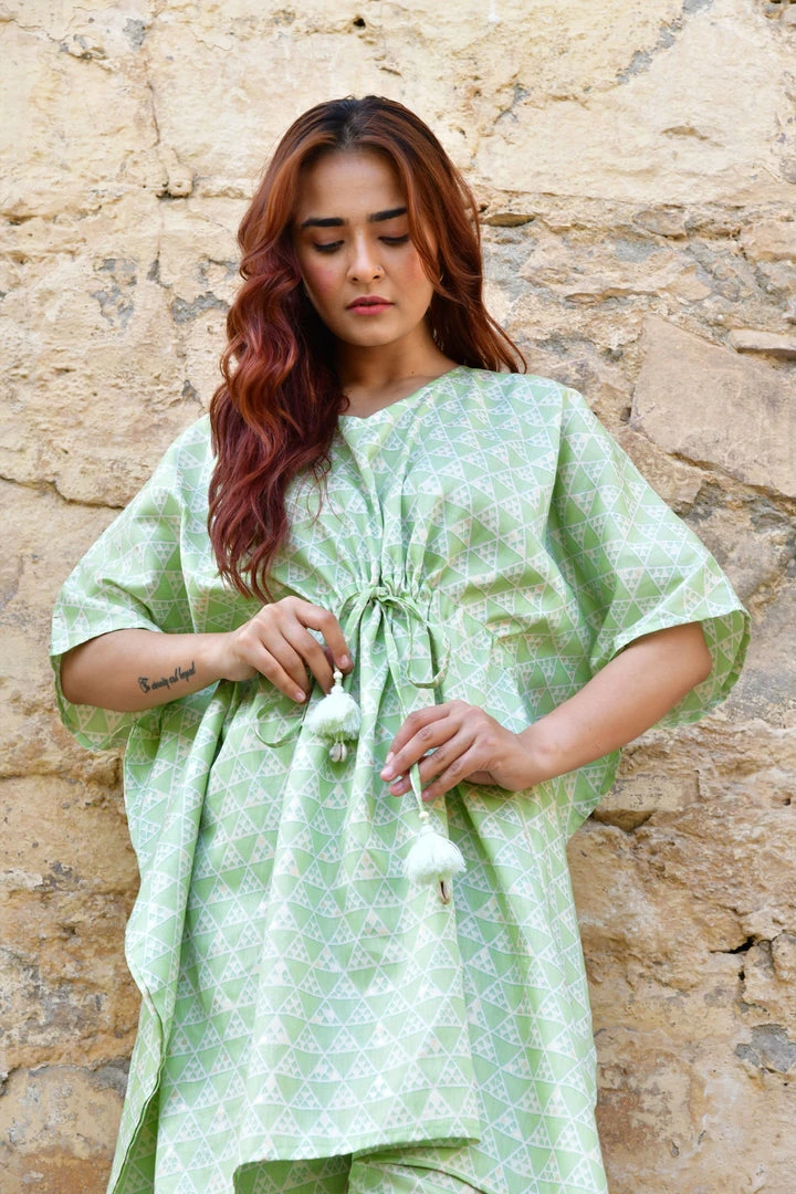 PRINTS VALLEY Pastel Green Triangle Kaftan Set Jaipur Tales 2 PRINTS VALLEY Pastel Green Triangle Kaftan Set Jaipur Tales