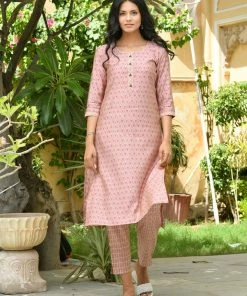PRINTS VALLEY Pink Buti Checks Print Set Jaipur Tales 7 PRINTS VALLEY Pink Buti Checks Print Set Jaipur Tales
