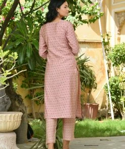 PRINTS VALLEY Pink Buti Checks Print Set Jaipur Tales 8 PRINTS VALLEY Pink Buti Checks Print Set Jaipur Tales