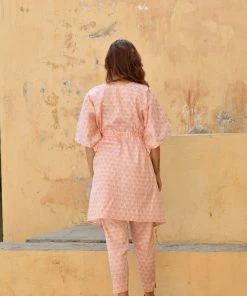 PRINTS VALLEY Jaipur Tales Pastel Orange Triangle Kaftan Set 10 PRINTS VALLEY Jaipur Tales Pastel Orange Triangle Kaftan Set