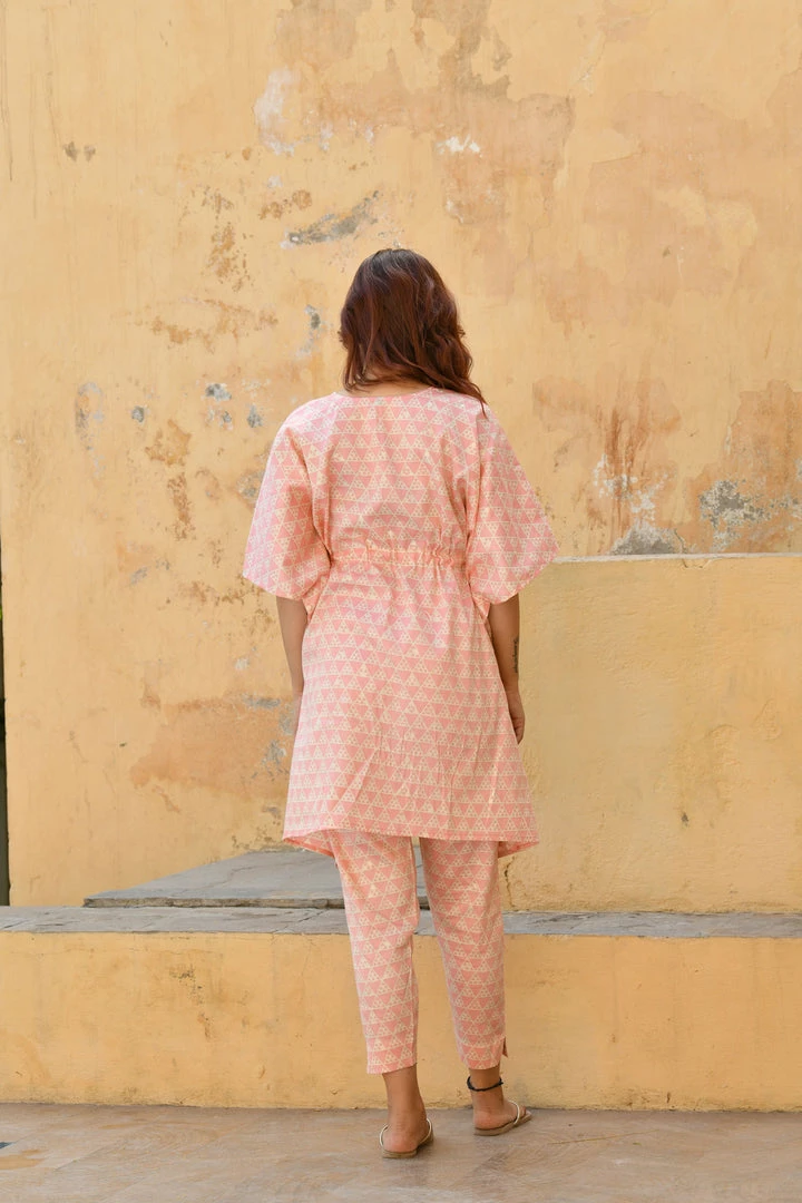 PRINTS VALLEY Jaipur Tales Pastel Orange Triangle Kaftan Set 5 PRINTS VALLEY Jaipur Tales Pastel Orange Triangle Kaftan Set