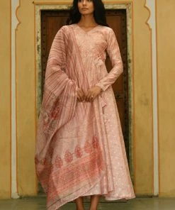 PRINTS VALLEY Jaipur Tales Lily-Peach Dress With Dupatta