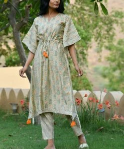 PRINTS VALLEY Pastel Green Stripe Floral Kaftan Set