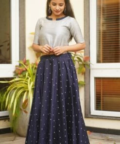 The Stitches Yamini - Navy Blue Margazhi Moments