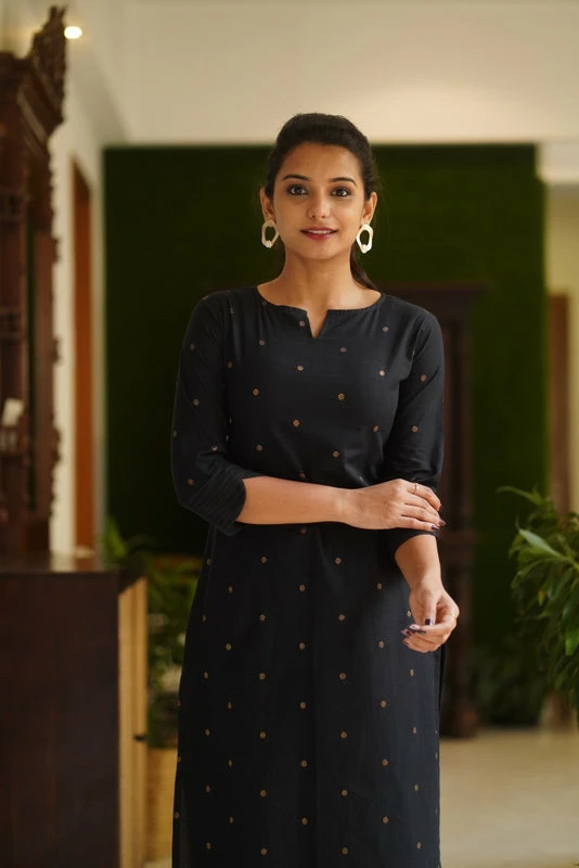 The Stitches Jillmil - Black 4 The Stitches Jillmil - Black