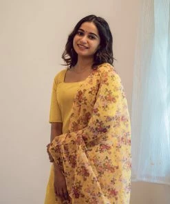 Ekanta Margazhi Moments Aahila Yellow Kurti With Floral Organza Dupatta