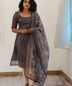 Ekanta Iyla Grey Chanderi Kurti Set