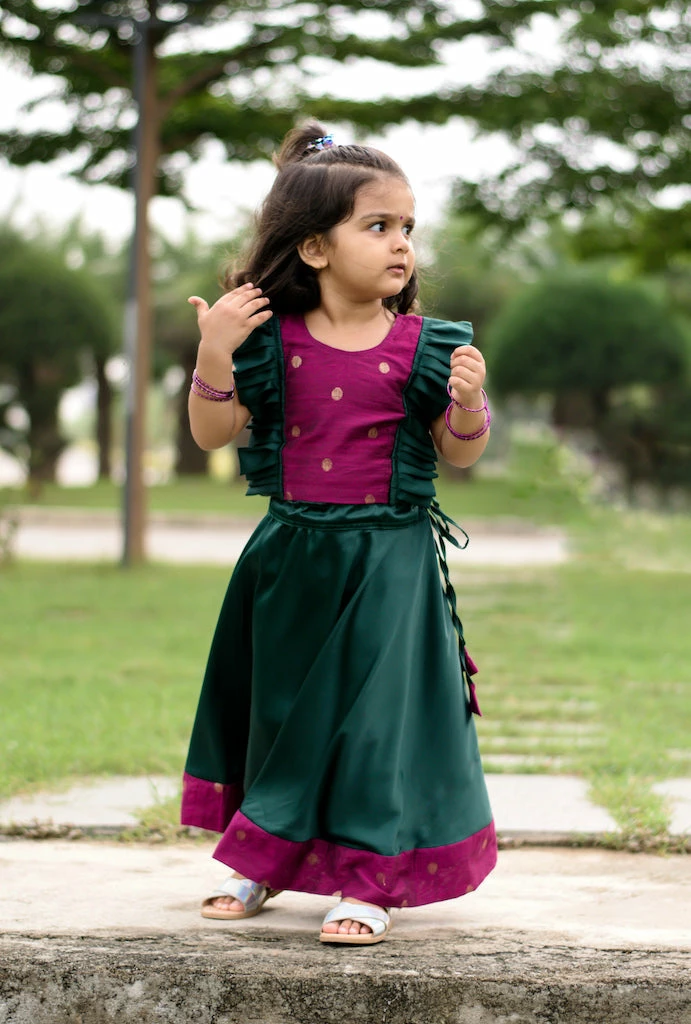 Manjal Couture Vrishti Mini 2 Manjal Couture Vrishti Mini