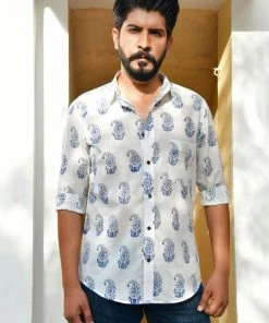 PRINTS VALLEY Men's Shirt White Blue Buta Kairi Shirt