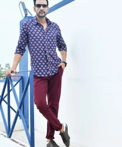 PRINTS VALLEY Navy Blue Red Buti Shirt