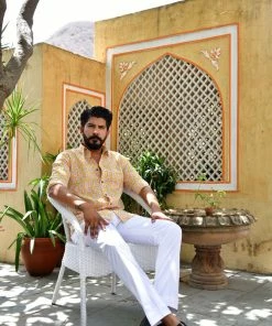 PRINTS VALLEY Yellow Pineapple Shirt Men's Shirt