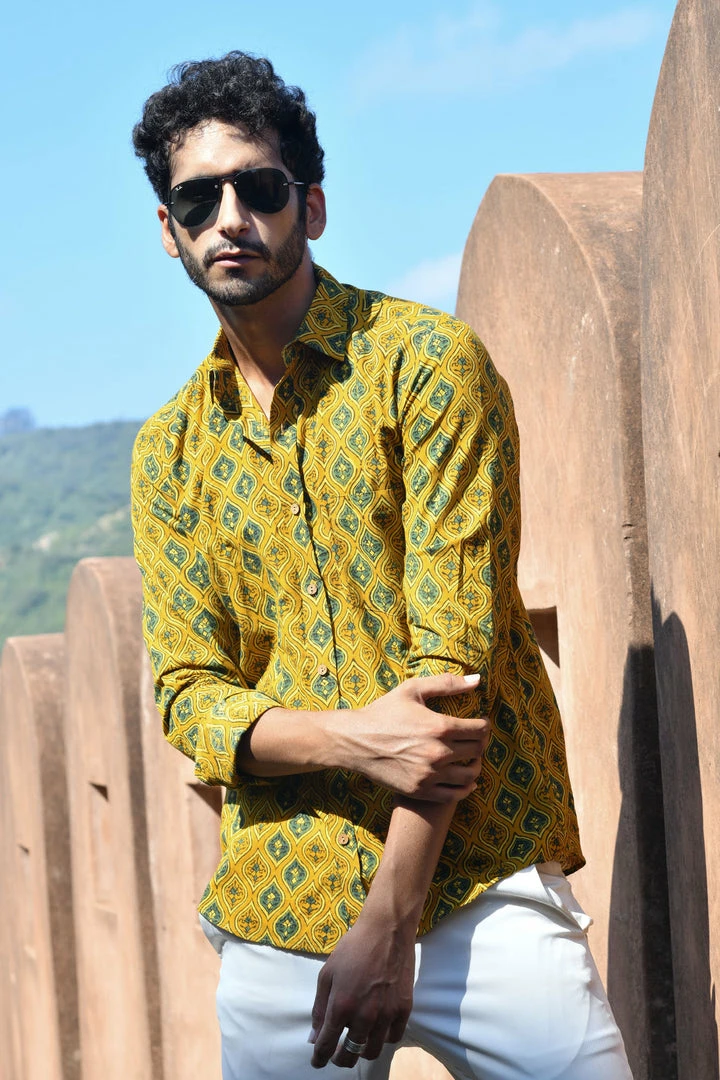 PRINTS VALLEY Ajrak Mustard Ogee Arch Shirt 3 PRINTS VALLEY Ajrak Mustard Ogee Arch Shirt